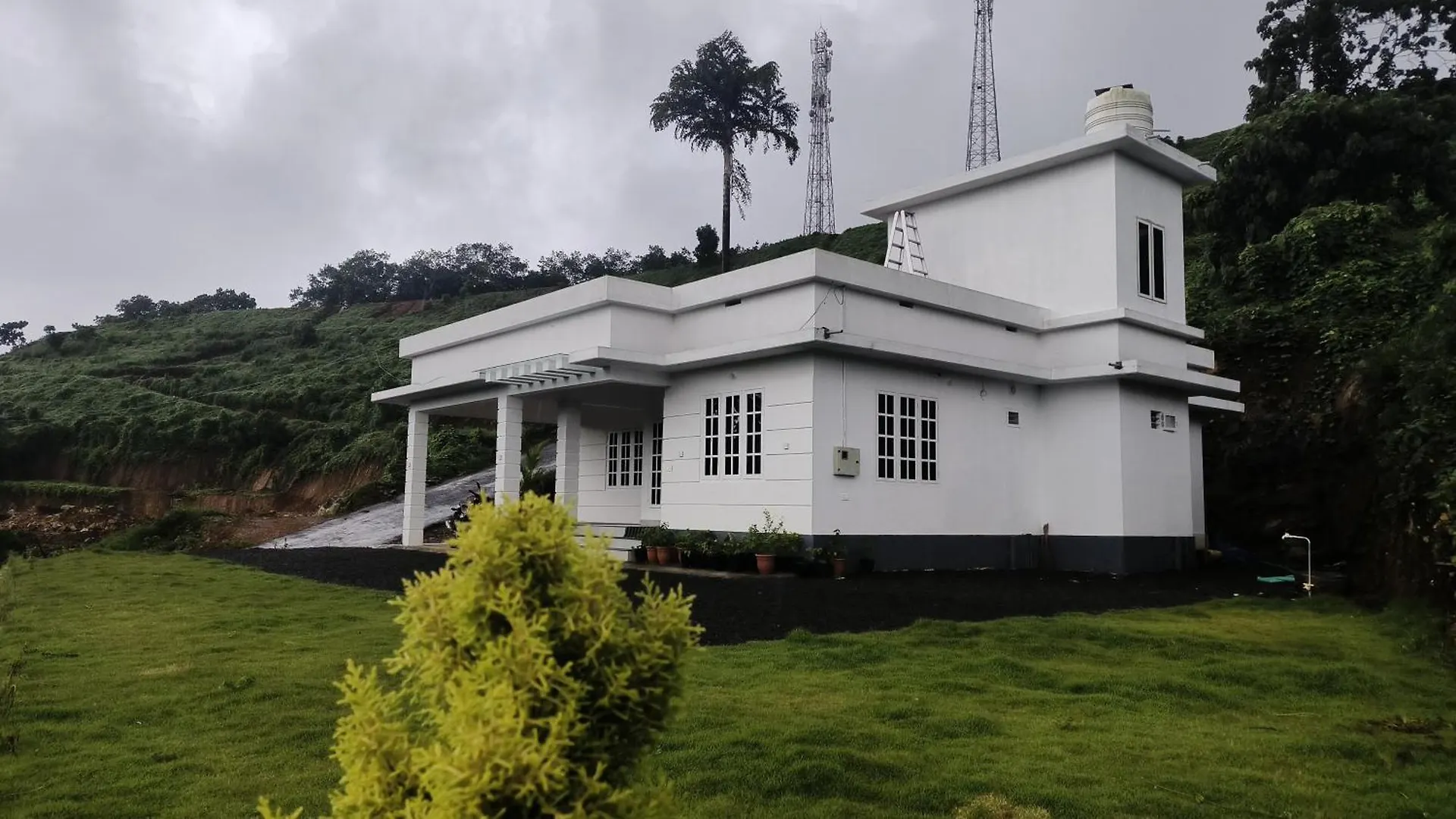 Rose Hill Villa Paithalmala Hindistan